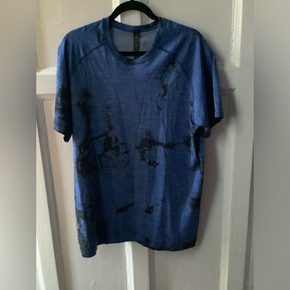 lululemon athletica Other - Lululemon Man’s T Shirt